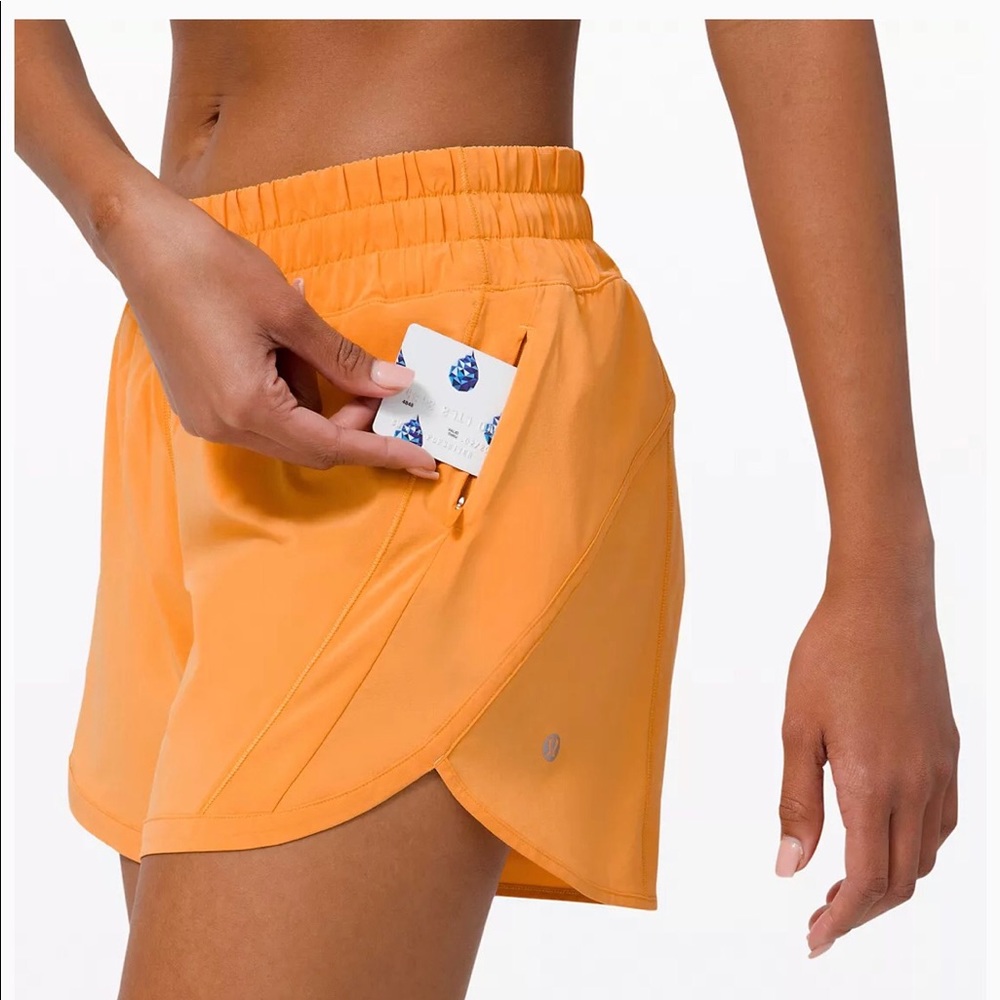 NWT Lululemon track that MR shorts 8